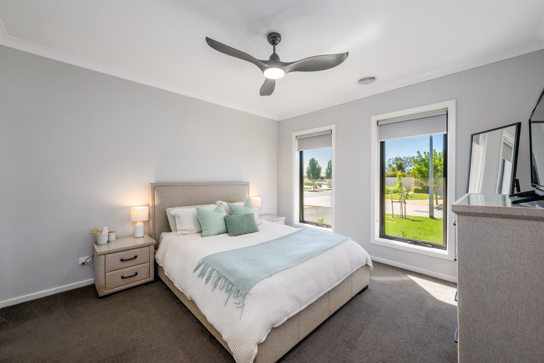 11 Bookar Place, Kialla, VIC 3631
