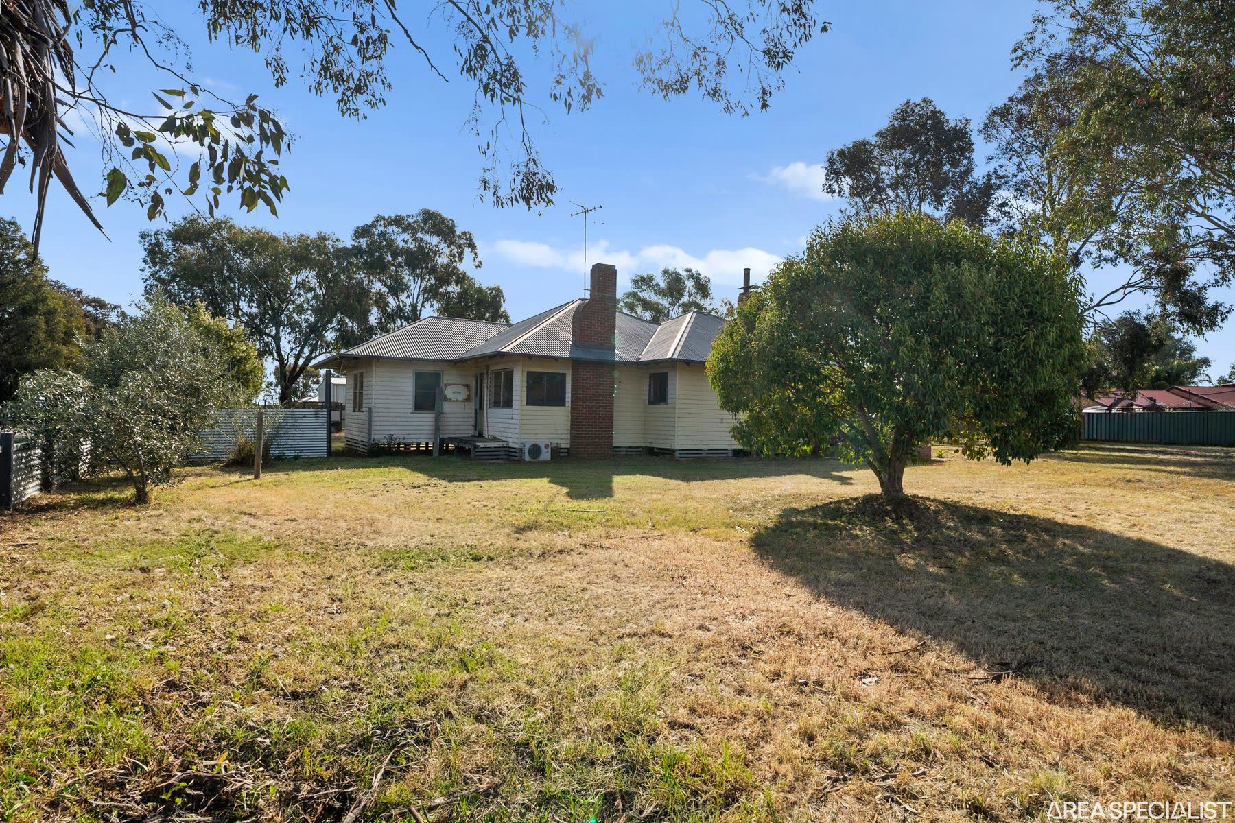 15 Avonlea Street, Numurkah, VIC 3636