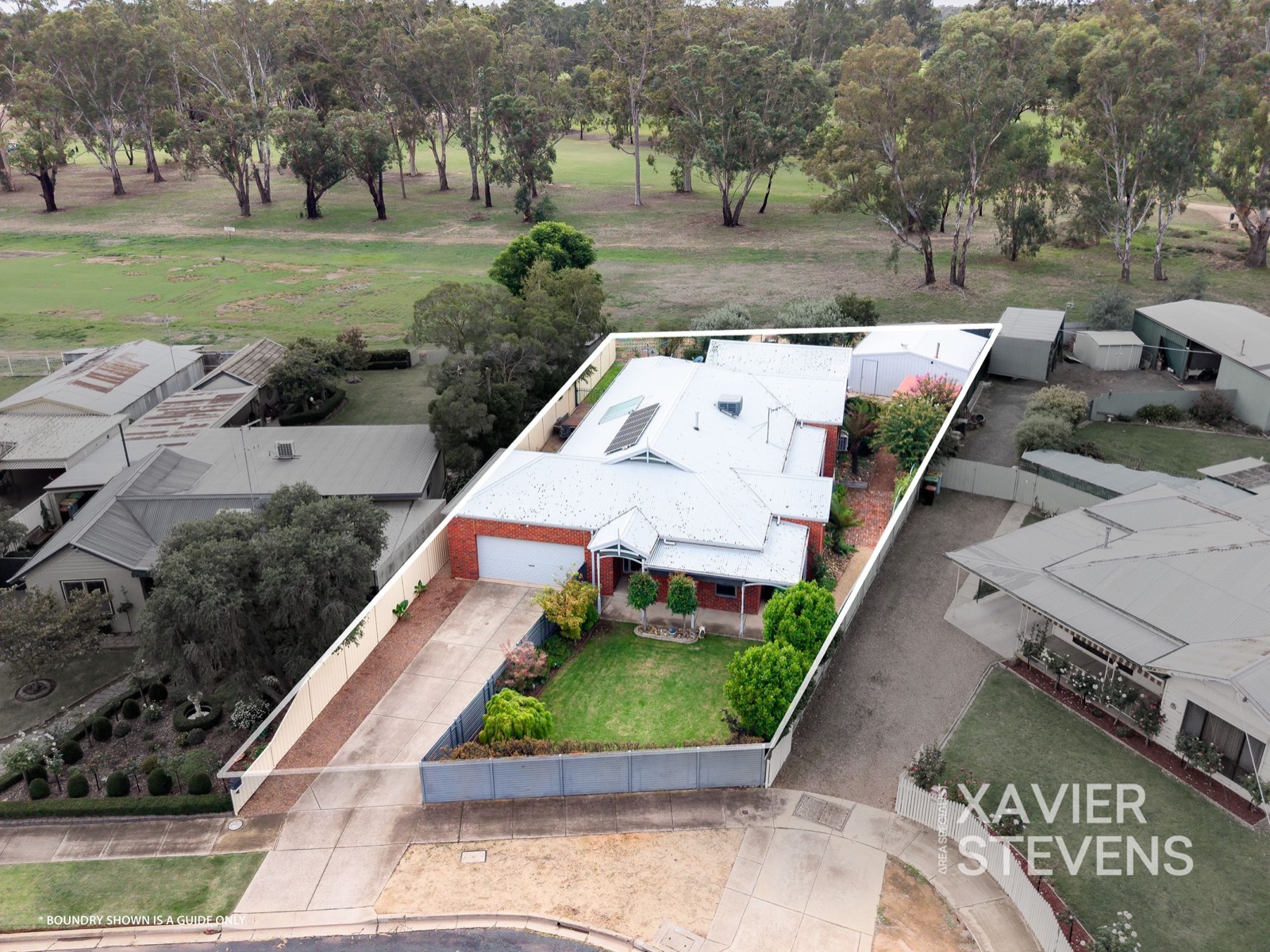 28 Mackellar Crescent, Mooroopna, VIC 3629 photo 2