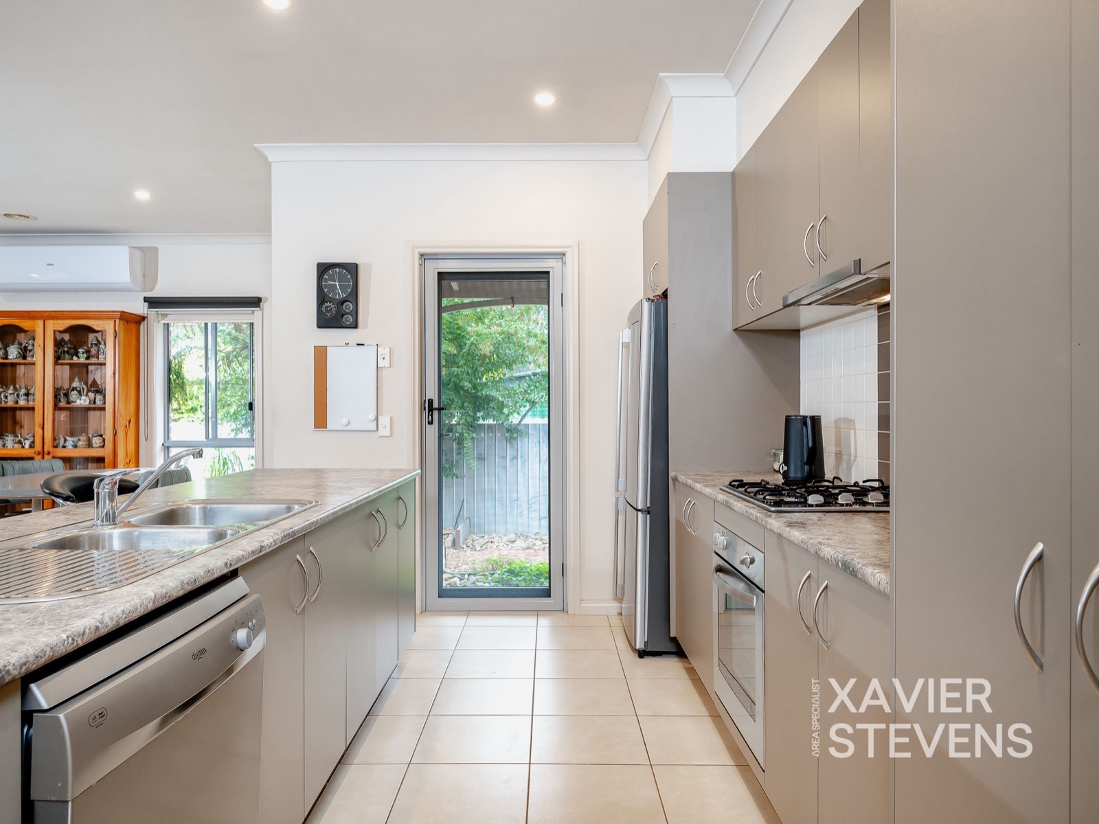 28 Mackellar Crescent, Mooroopna, VIC 3629 photo 11
